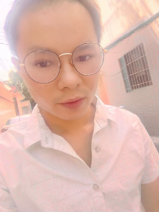 楠呐的第四张照片--宁波相亲服务中心