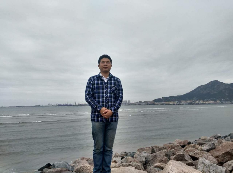 在奋斗的第二张照片--宁波相亲服务中心