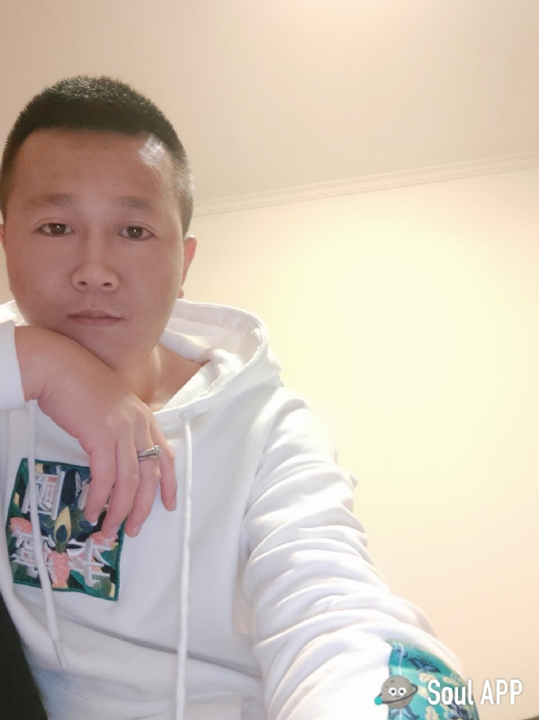 Away的第一张照片--宁波相亲服务中心