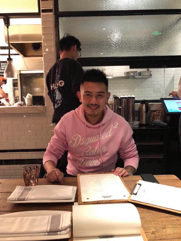 雪云飘的第一张照片--宁波相亲服务中心