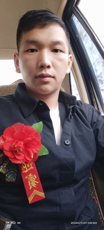 可爱的小猪的第一张照片--宁波相亲服务中心