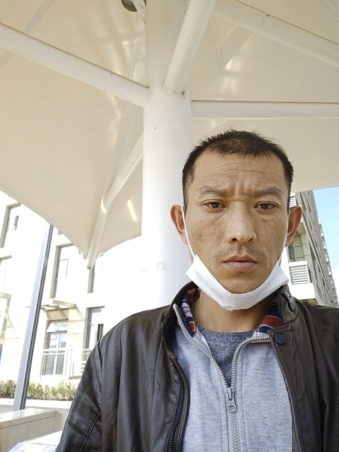 孤狼的第一张照片--宁波相亲服务中心