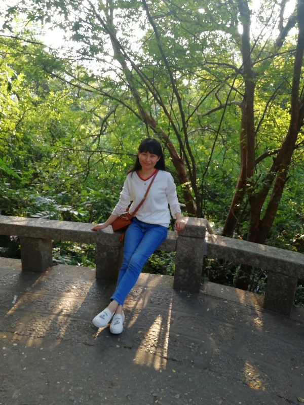 夏陌的第一张照片--宁波相亲服务中心