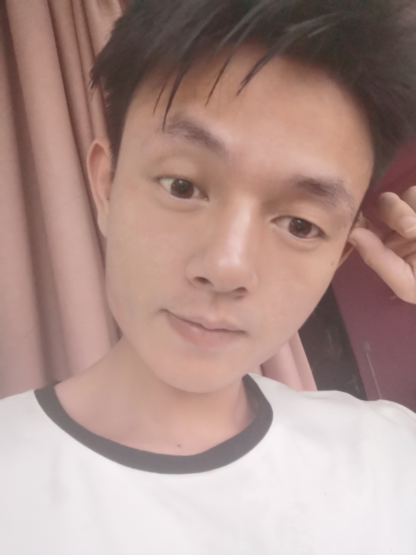 一一得一的第一张照片--宁波相亲服务中心