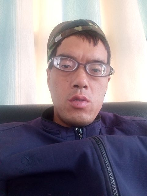 等待有缘人的第二张照片--宁波相亲服务中心