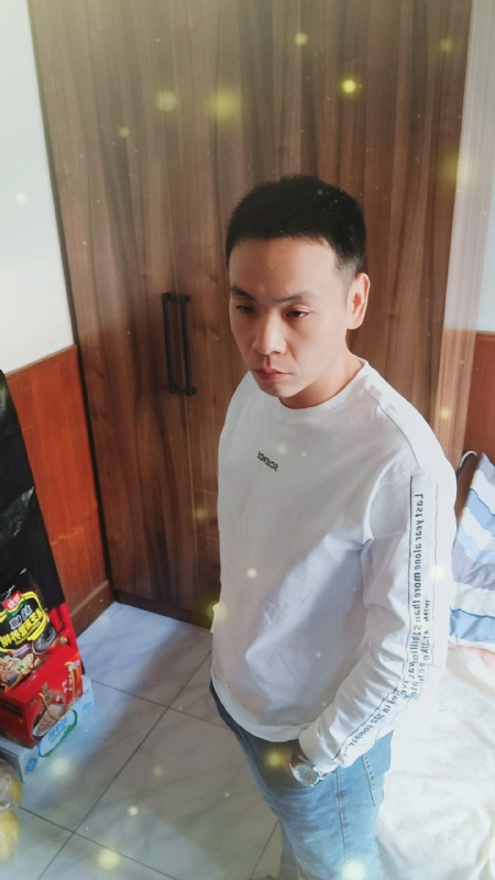 没有蜡笔的小航的第三张照片--宁波相亲服务中心