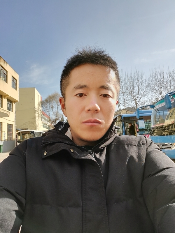 孤独的云的第二张照片--宁波相亲服务中心