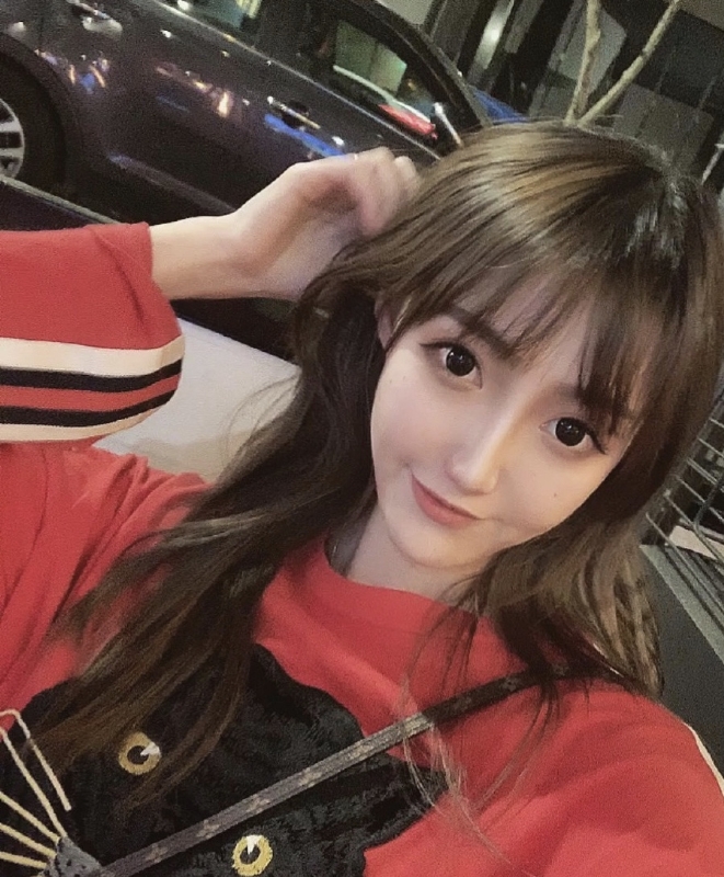 安娜的第一张照片--宁波相亲服务中心