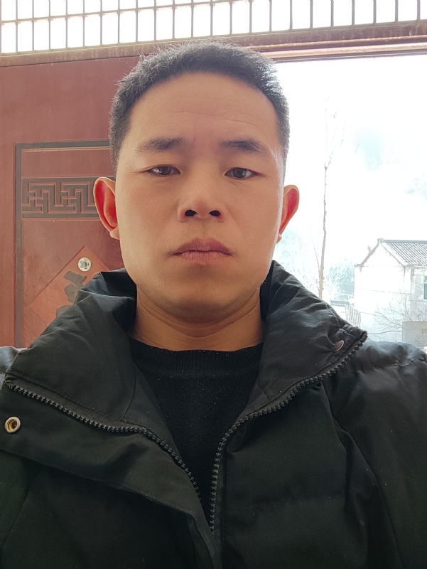 勇敢的成长的第一张照片--宁波相亲服务中心