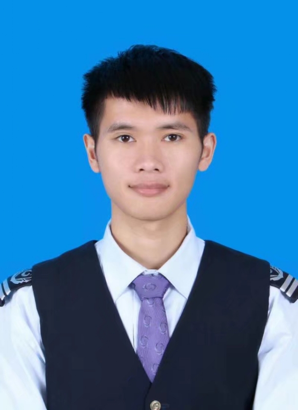 一头奔跑的熊的第一张照片--宁波相亲服务中心