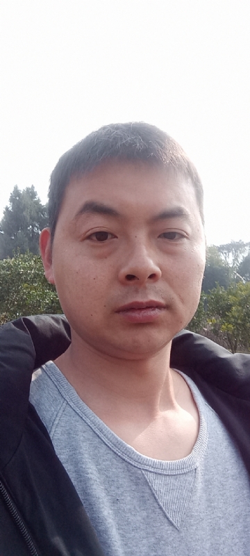 亲亲抱抱我爱你的第一张照片--宁波相亲服务中心