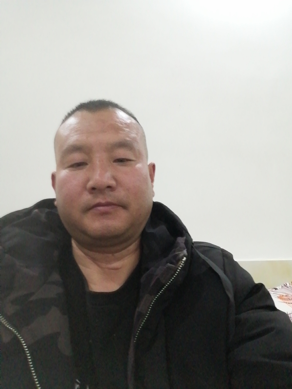 肖小江的第一张照片--宁波相亲服务中心