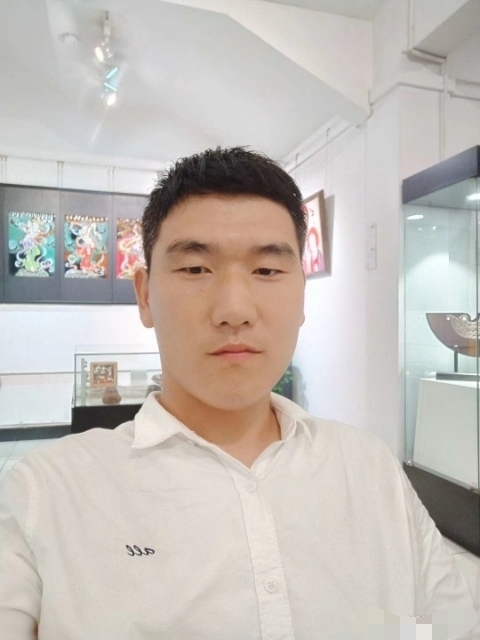 自律人生的第一张照片--宁波相亲服务中心