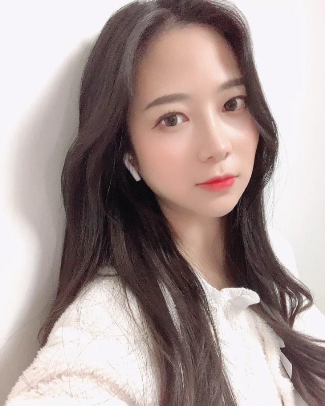 夢怡..的第一张照片--宁波相亲服务中心