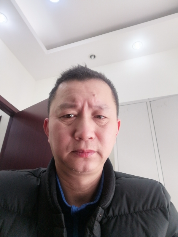 相视而笑的第一张照片--宁波相亲服务中心