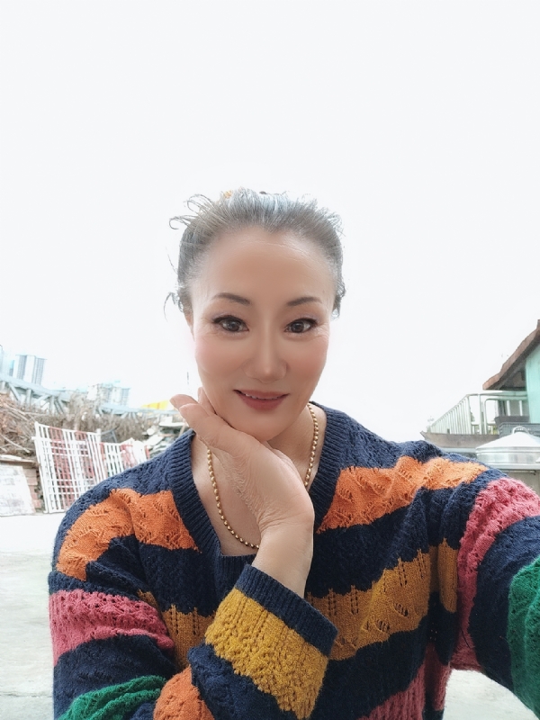 燕子的第四张照片--宁波相亲服务中心