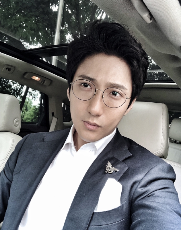 雲天的第一张照片--宁波相亲服务中心