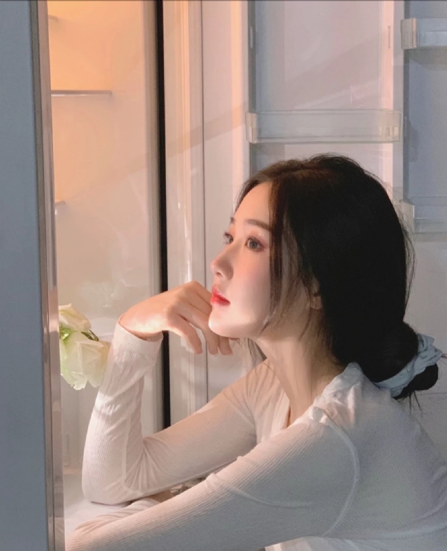 風吹過臉頰的第一张照片--宁波相亲服务中心