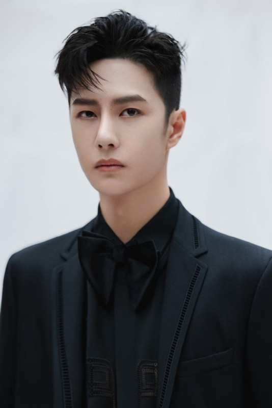 蓝天白云的第一张照片--宁波相亲服务中心