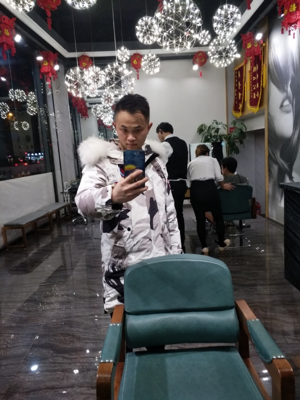 简单的第一张照片--宁波相亲服务中心