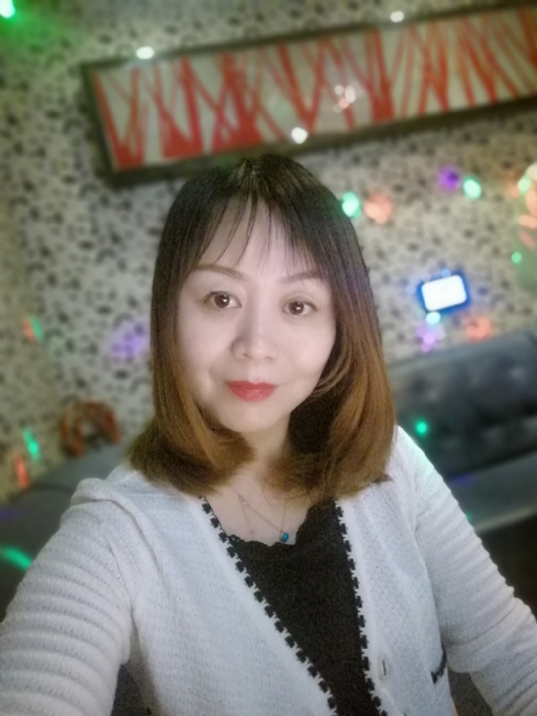 心如止水的第一张照片--宁波相亲服务中心