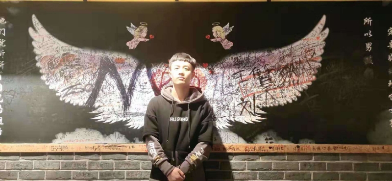 水彩画师的第一张照片--宁波相亲服务中心