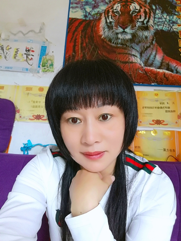 金鱼儿的第二张照片--宁波相亲服务中心