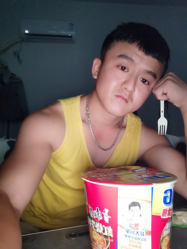 飞飞的第三张照片--宁波相亲服务中心