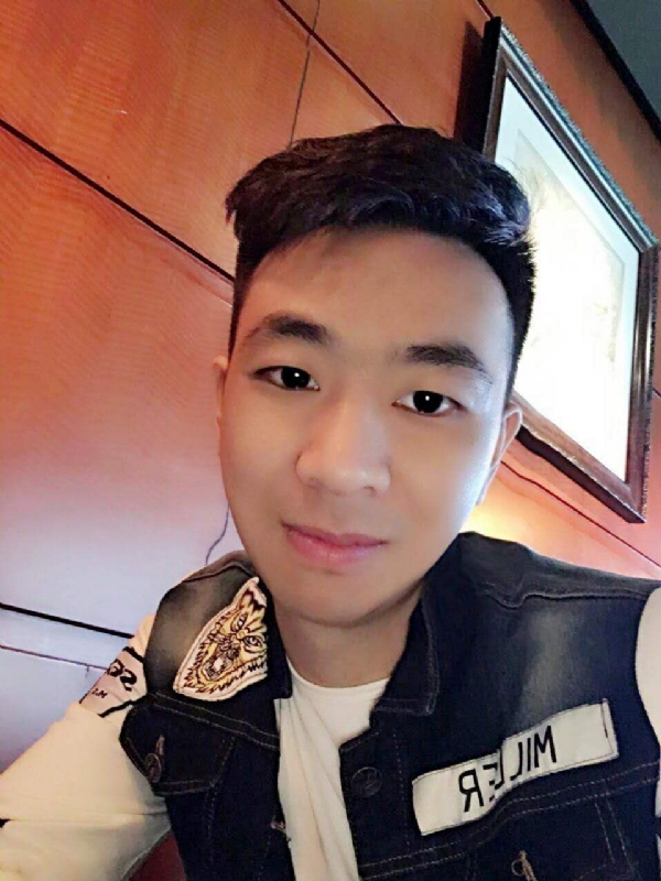 滞后的微笑的第三张照片--宁波相亲服务中心