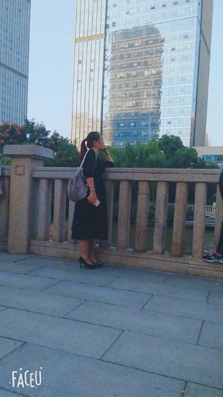 清秋的第二张照片--宁波相亲服务中心