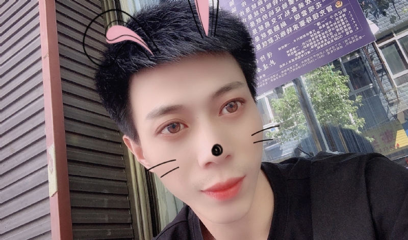 酒伴你的第一张照片--宁波相亲服务中心