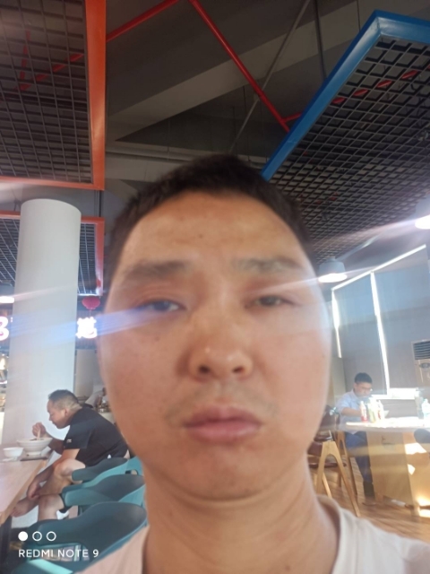 专情、互爱的第二张照片--宁波相亲服务中心