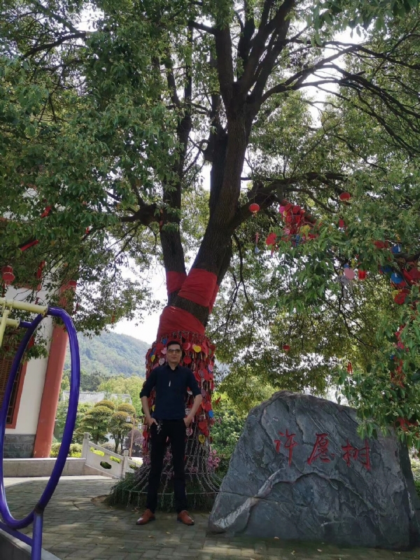 霸气的第一张照片--宁波相亲服务中心