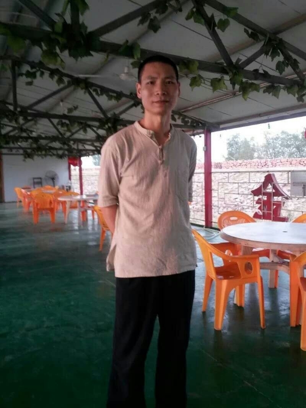 周哥的第三张照片--宁波相亲服务中心