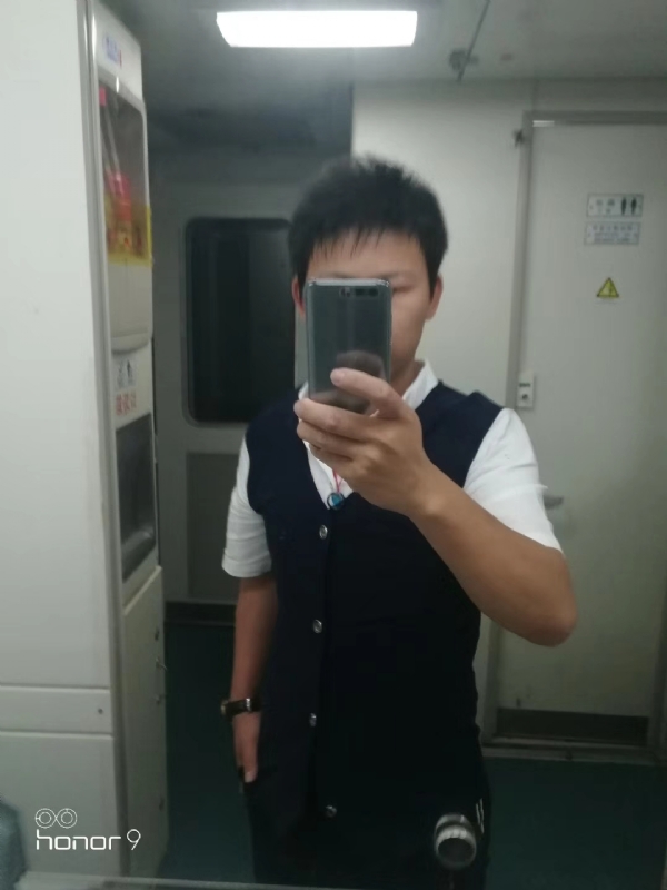 阳光下de幸福的第一张照片--宁波相亲服务中心