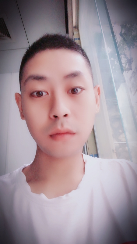 豆子的第二张照片--宁波相亲服务中心