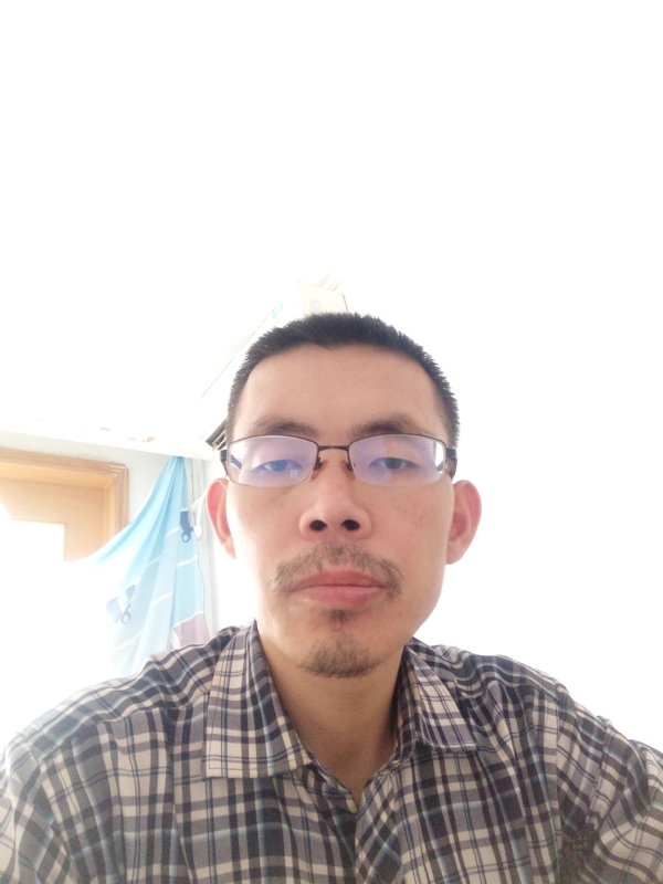 芳华的第一张照片--宁波相亲服务中心