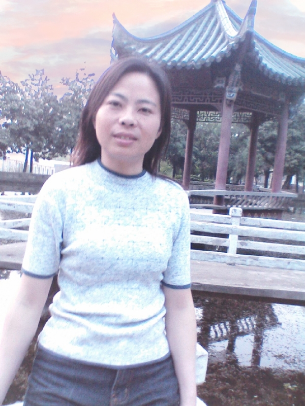 小草的第一张照片--宁波相亲服务中心