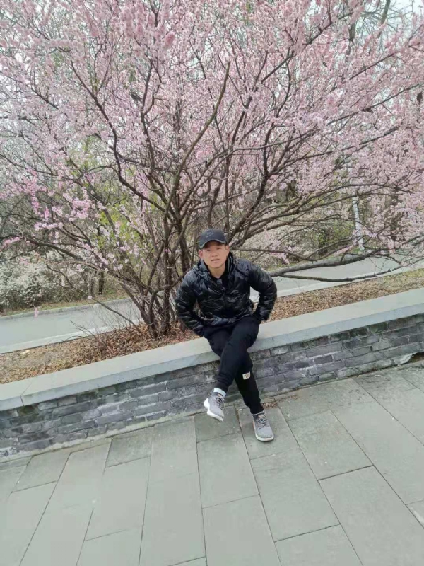 寻找幸福的第一张照片--宁波相亲服务中心