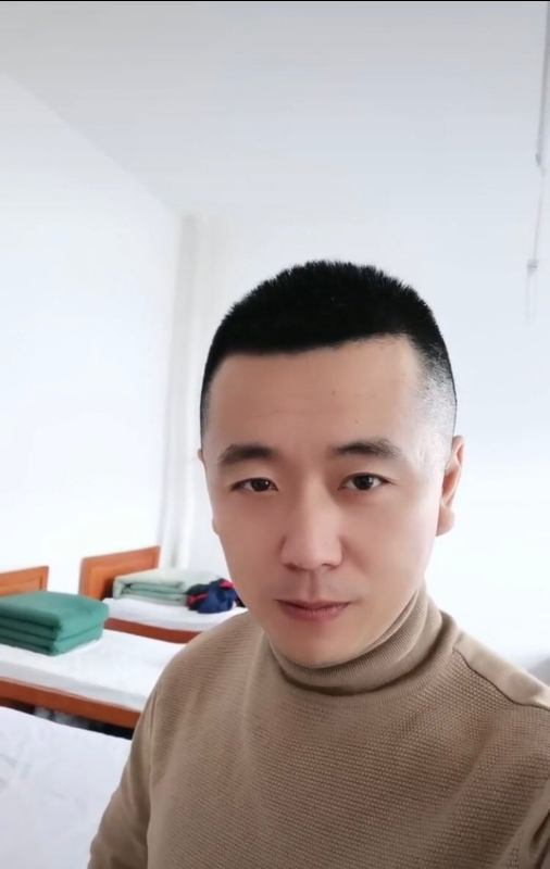 随风的第二张照片--宁波相亲服务中心