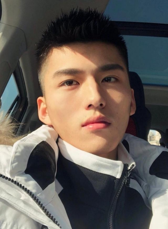 飞翔的第一张照片--宁波相亲服务中心