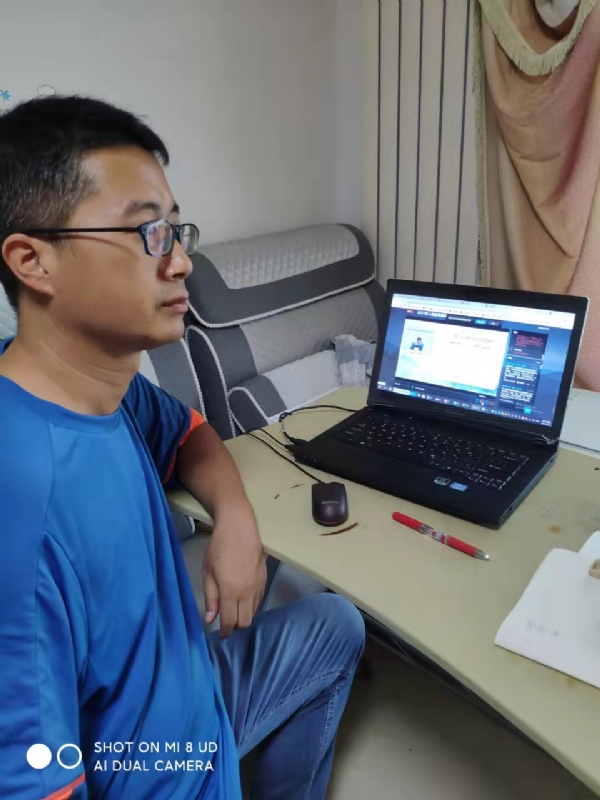 高锰酸钾的紫的第一张照片--宁波相亲服务中心