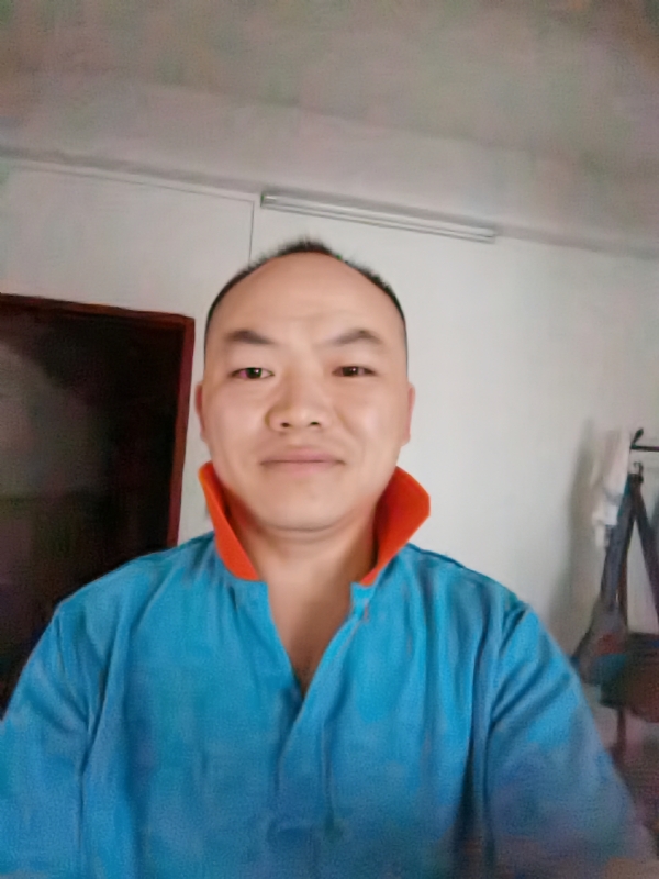 与子携老的第四张照片--宁波相亲服务中心