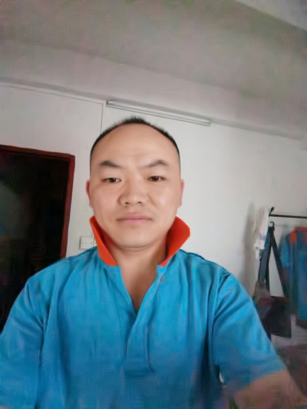 与子携老的第五张照片--宁波相亲服务中心