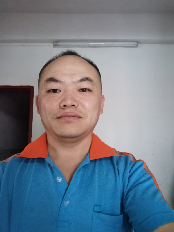 与子携老的第六张照片--宁波相亲服务中心