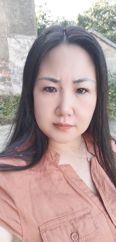 乖乖一女的第一张照片--宁波相亲服务中心