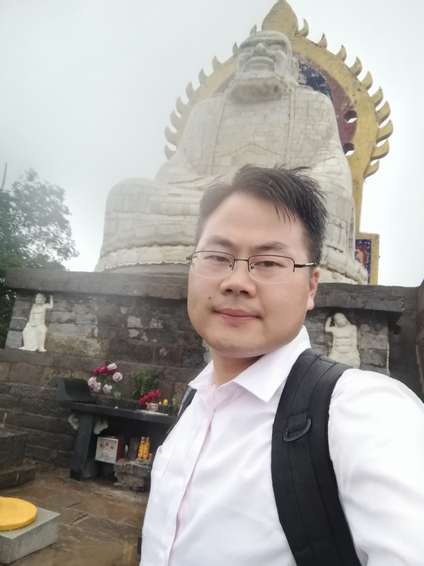 江洋党总顾问的第一张照片--宁波相亲服务中心