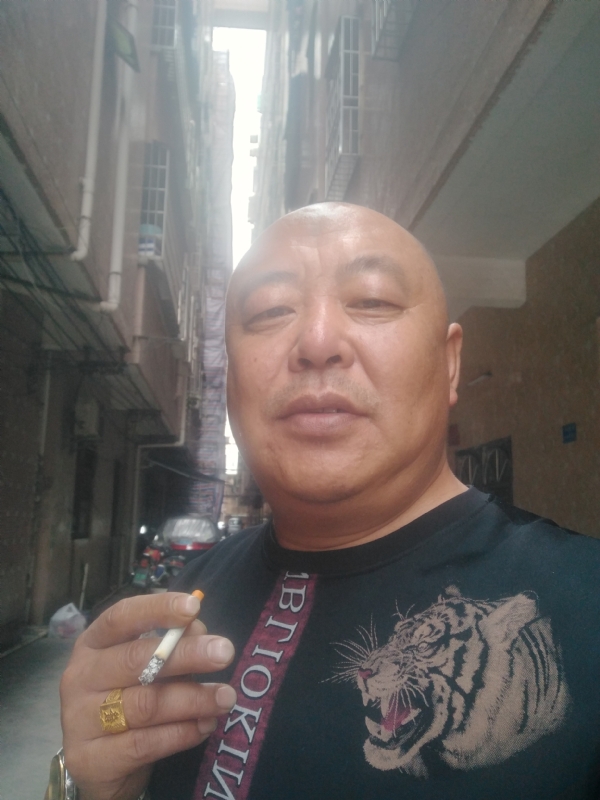 人在TA乡的第一张照片--宁波相亲服务中心