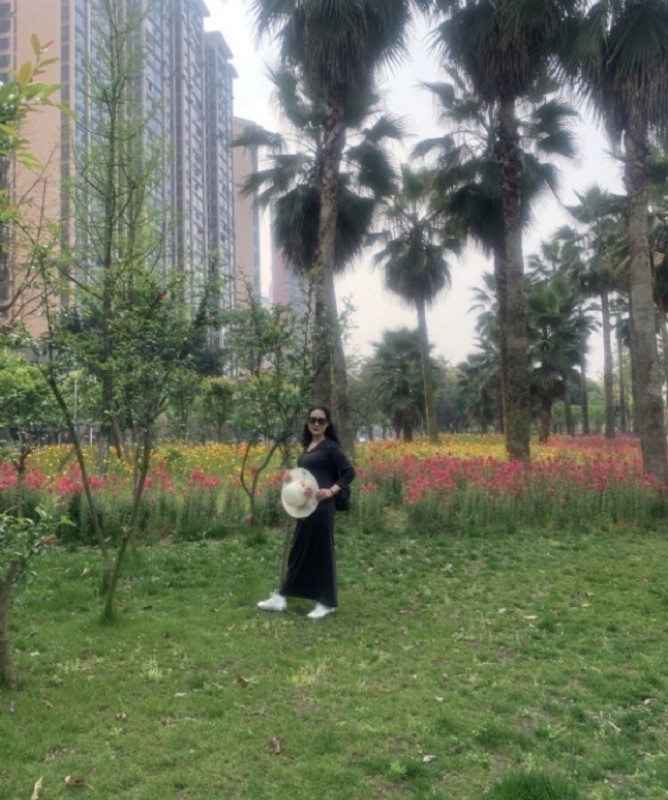 粉墨登场的第一张照片--宁波相亲服务中心