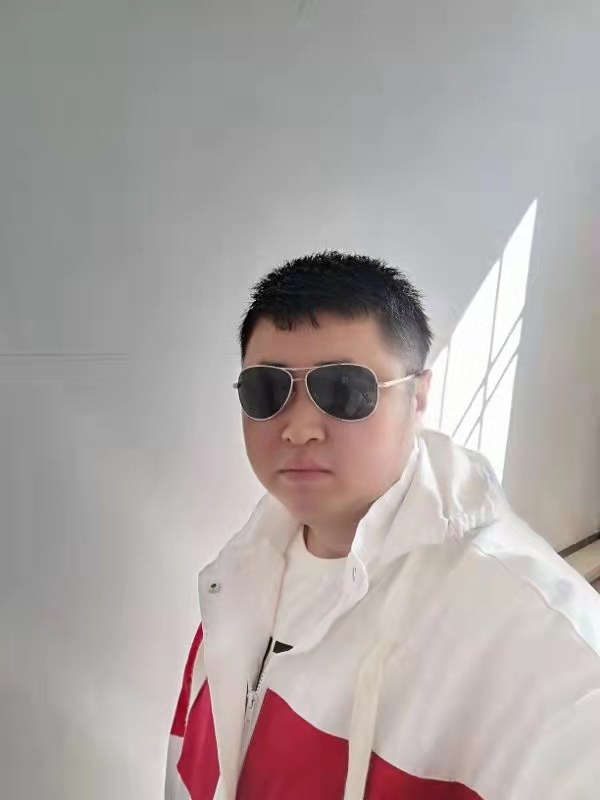 大漠叔叔的第一张照片--宁波相亲服务中心